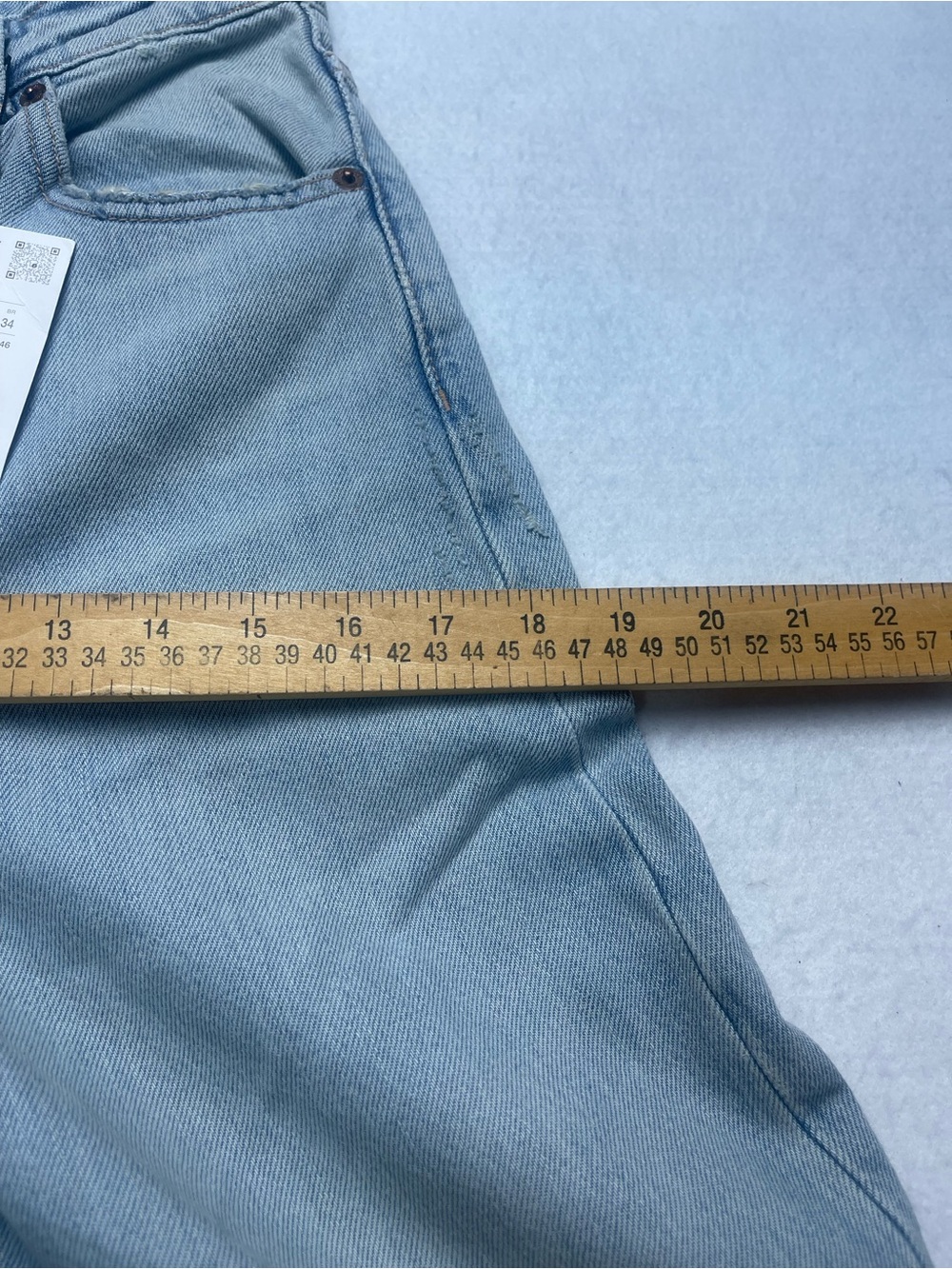 Zara Light Wash Wide-Leg Jeans - Picture 11 of 14